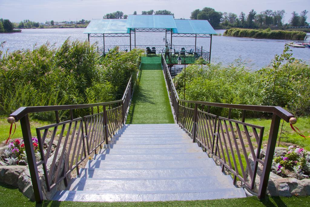 Green Land Aktobe Exterior photo