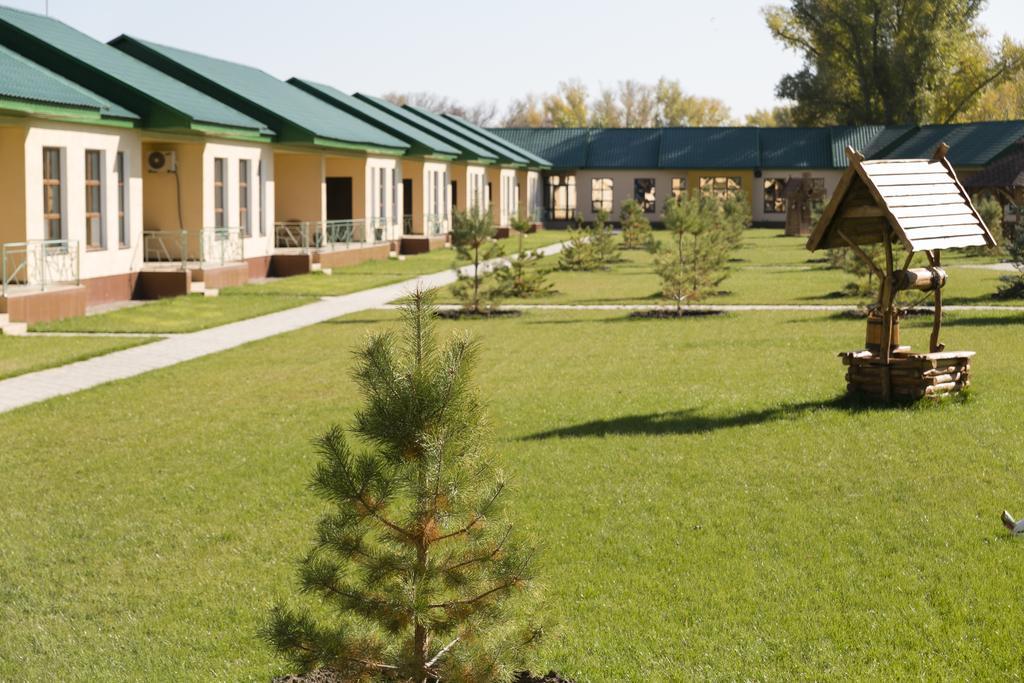 Green Land Aktobe Exterior photo